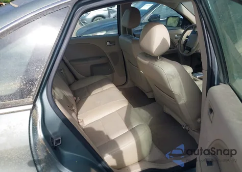 2005 Ford Five Hundred Limited from USA, damaged, VIN 1FAFP251X5G133775